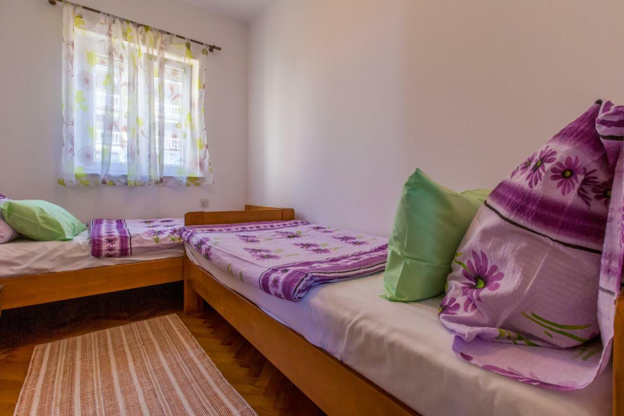 Apartman Nada Dramalj Buitenkant foto
