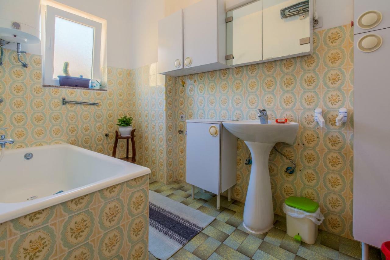Apartman Nada Dramalj Buitenkant foto