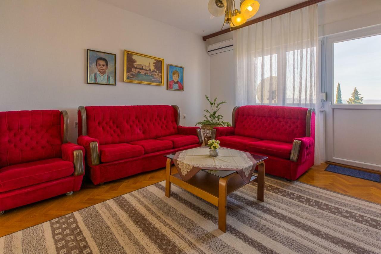 Apartman Nada Dramalj Buitenkant foto